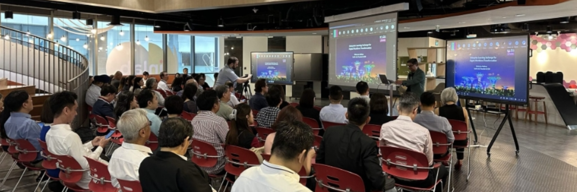 AI-Powered Enterprise Learning Exchange for Training-Led Self-Service Digitalization Event Inspires Innovation and Collaboration